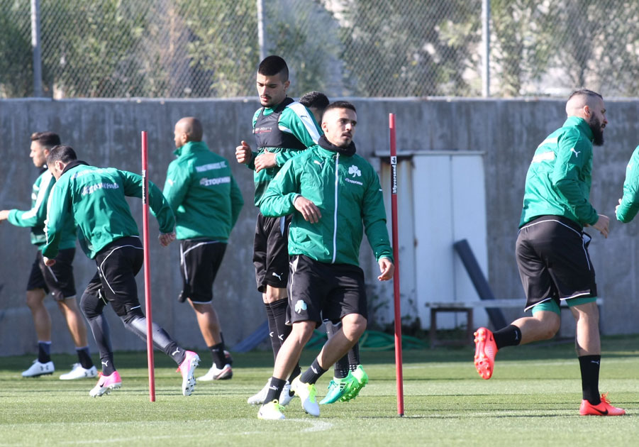 Εκτός ο Λουντ