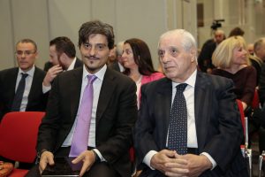 Βράβευσαν τον "Πατριάρχη" Παύλο Γιαννακόπουλο (pic)