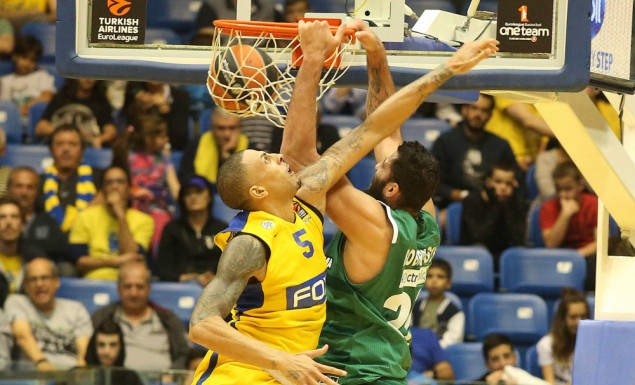 Πανηγυρική selfie από Μπουρούση μετά το διπλό (pic)