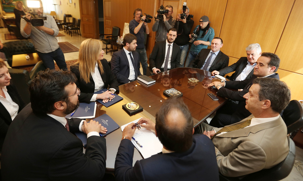 Μαραθώνια η συνάντηση με Βασιλειάδη