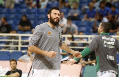 Όρθιο το ΟΑΚΑ για τον Φώτση!