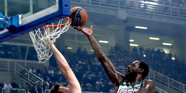 Μήνυμα αντεπίθεσης και... κούπας από Γκιστ