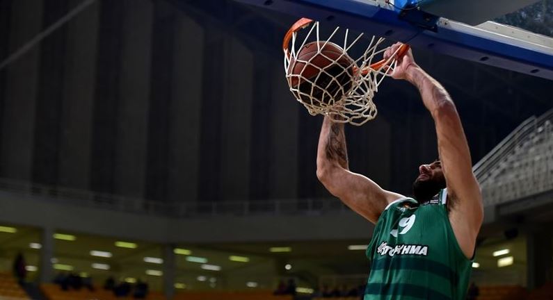 Τους... έβγαλε το λάδι ο Πασκουάλ