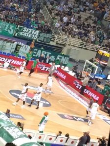 Η αγωνία του Θανάση (pics)