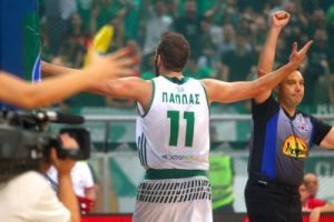 Το "ξέσπασμα" του Παππά (pics)