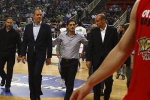 Η κίνηση του Γιαννακόπουλου με τους Αγγελόπουλους σε κλικς (pics)