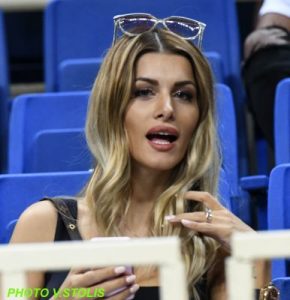 Γυναίκες... ΚΟΛΑΣΗ στο ΟΑΚΑ! (pics)