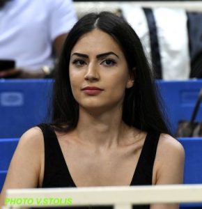 Γυναίκες... ΚΟΛΑΣΗ στο ΟΑΚΑ! (pics)