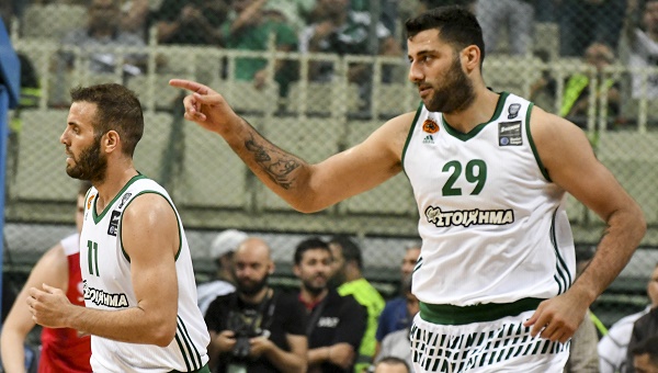 Μπουρούσης: "Πέρασα πολύ ωραία στο πούλμαν, το απόλαυσα "