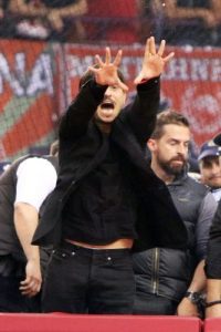 Οι ΑΠΙΘΑΝΕΣ αντιδράσεις του Γιαννακόπουλου στο ΣΕΦ! (pics)