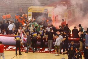 ΕΙΚΟΝΕΣ ΣΟΚ! Καρέ-καρέ η ζούγκλα στο ΣΕΦ! (pics)