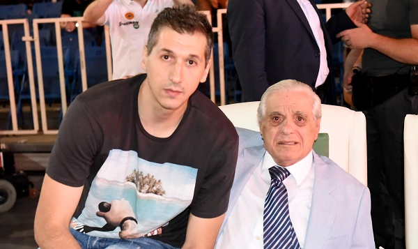 Συγκίνηση! Ο Διαμαντίδης μαζί με τον δακρυσμένο Πάυλο Γιαννακόπουλο! (pic)