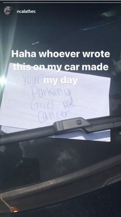 Το επικό σημείωμα στο αυτοκίνητο του Καλάθη (pic)