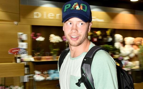 Λακωνικός ο Λεκαβίτσιους κατά την άφιξή του