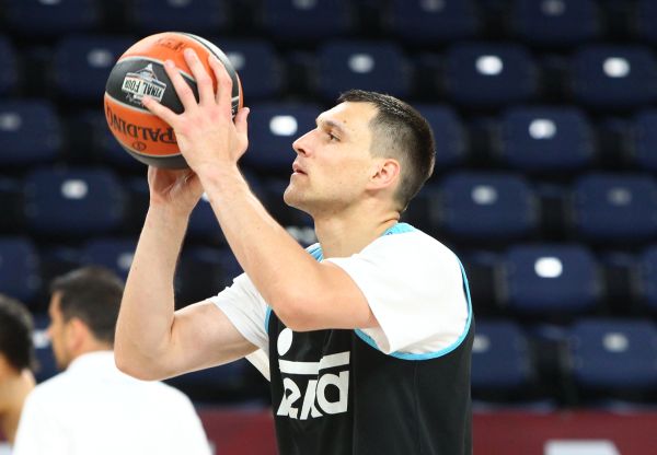 Ματσιούλις: "Δεν σκέφτομαι το ενδιαφέρον άλλων ομάδων"