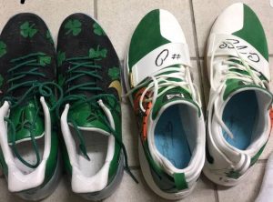 Τα... ΣΠΑΝΕ τα παπούτσια του Σίνγκλετον (pic)