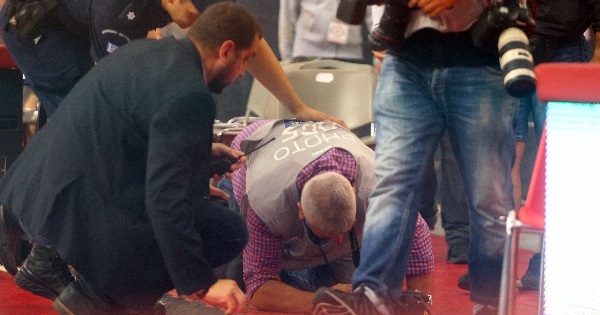 Στόλης στο newspao.gr: «Ένας με διαπίστευση με έριξε κάτω, είπε ότι προκαλώ»!