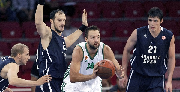 Αποχαιρέτησαν Βουγιούκα, ο οποίος προβάρει τα πράσινα (pic)