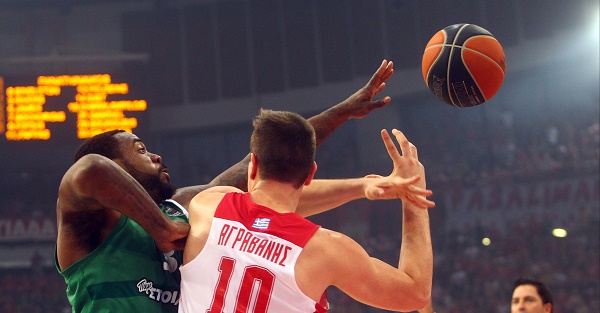 ΝΑΙ! "Έδεσε" Αγραβάνη ο Ολυμπιακός!