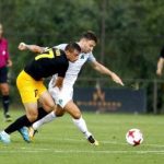 Το πρώτο φιλικό σε "κλικς"