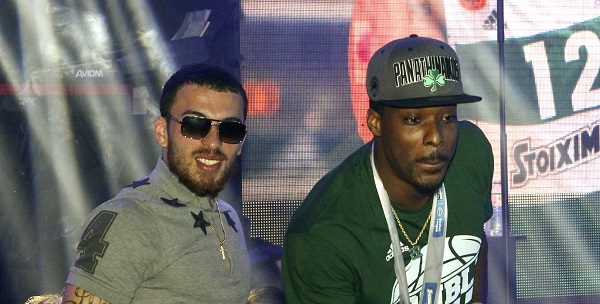 Η ατάκα του Γκάμπριελ στον Τζέιμς