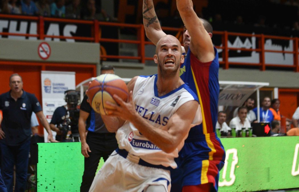 "Πληρωμένη" απάντηση του Καλάθη στον Γκόρντον (pic)