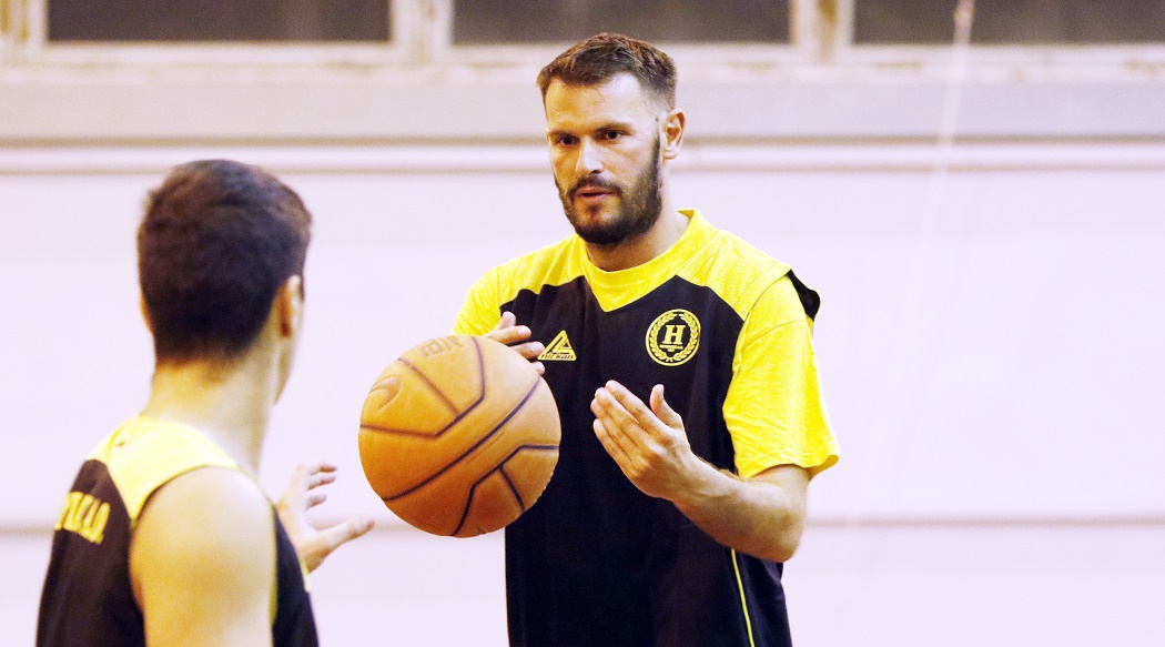 Φώτσης: "Ποτέ δεν είπα δεν μπαίνω στο πούλμαν γιατί..."