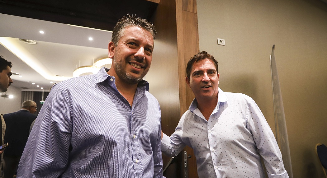 Τα είπαν Πασκουάλ - Παπαθεοδώρου