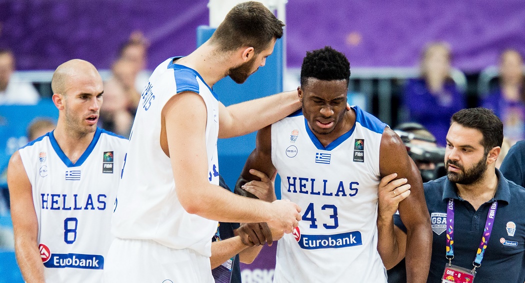 ΕΠΙΚΗ ατάκα Παππά σε Θανάση!