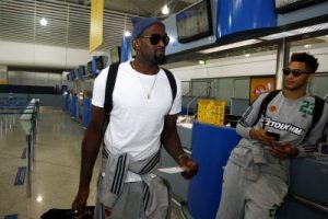 "Πέταξε" για Μόσχα ο Εξάστερος - Όλα τα λεφτά το... στυλ του Γκιστ! (pics)