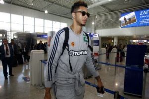 "Πέταξε" για Μόσχα ο Εξάστερος - Όλα τα λεφτά το... στυλ του Γκιστ! (pics)