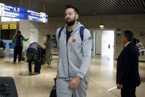 Η αναχώρηση του Εξάστερου για Ισπανία σε "κλικς" (pics) Η αναχώρηση του Εξάστερου για Ισπανία σε "κλικς" (pics)