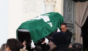 Συγκίνηση στο τρισάγιο για τον Τάσσου Στεφάνου (pics)