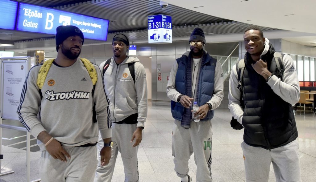 «Κλικς» από την αναχώρηση του Εξάστερου!