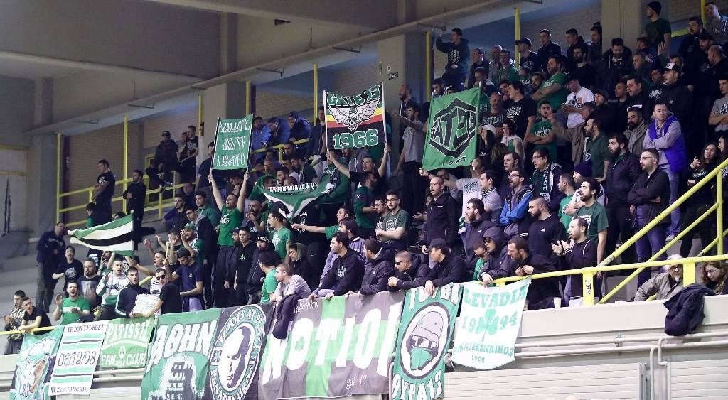 Επίθεση σε οπαδούς του Παναθηναϊκού στο Μετς με έναν τραυματία αστυνομικό