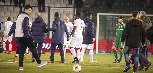 Οι βρισιές του Παπαδόπουλου με τον οπαδό του Παναθηναϊκού και το παρ’ ολίγον ξύλο! (vid)