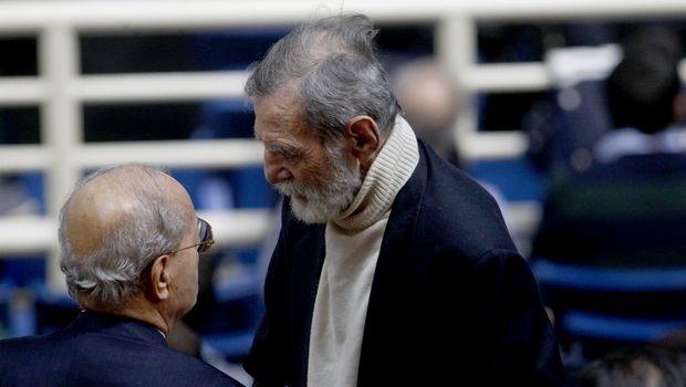 Ο Θανάσης υποδέχτηκε τον Βαρδινογιάννη στο ΟΑΚΑ