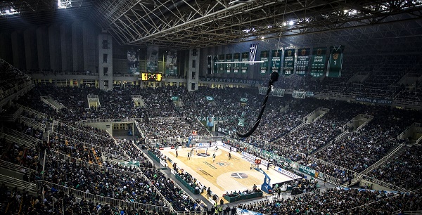 Ανεξήγητη απόφαση από τους διαιτητές στο ΟΑΚΑ (vid)