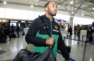 "Έκλεψε" την παράσταση του μούσι του Σίνγκλετον (pics) "Έκλεψε" την παράσταση του μούσι του Σίνγκλετον (pics)