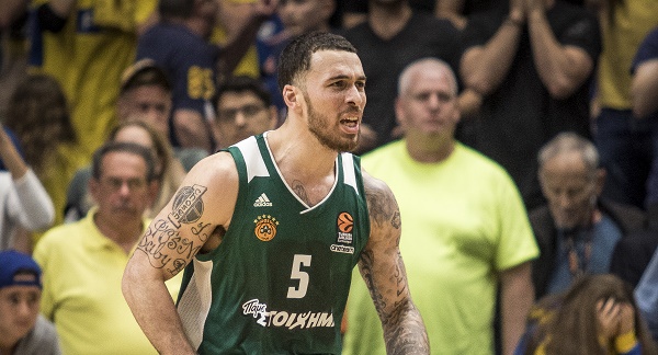 Η ατάκα του Τζέιμς για το νικητήριο καλάθι που πέτυχε!