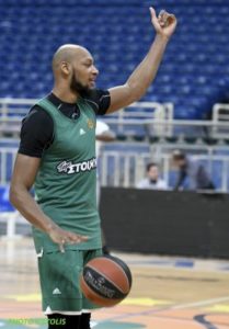 Το μαλλί του... Όγκαστ ξεχώρισε στην προπόνηση! (pics)