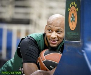 Το μαλλί του... Όγκαστ ξεχώρισε στην προπόνηση! (pics)