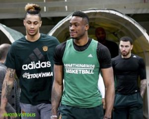 Το μαλλί του... Όγκαστ ξεχώρισε στην προπόνηση! (pics)