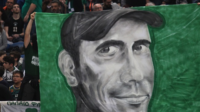 Πανό για τον Φιλόπουλο στο ΟΑΚΑ (pic)