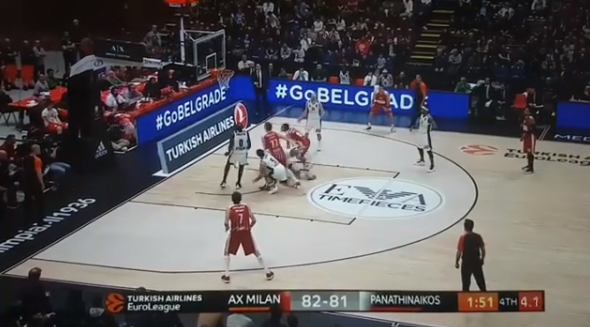Σπίκερ Euroleague: «Φάουλ αυτό»; (vid)