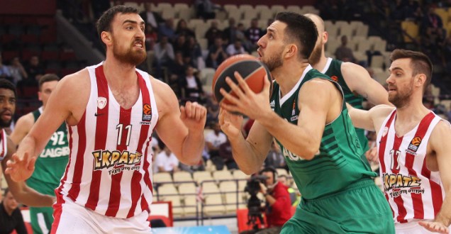 ΣΦΑΓΗ για Ζαλγκίρις - Δύο φάουλ ο Μιλουτίνοφ στον Γιανκούνας στο τελευταίο σουτ! (vid)