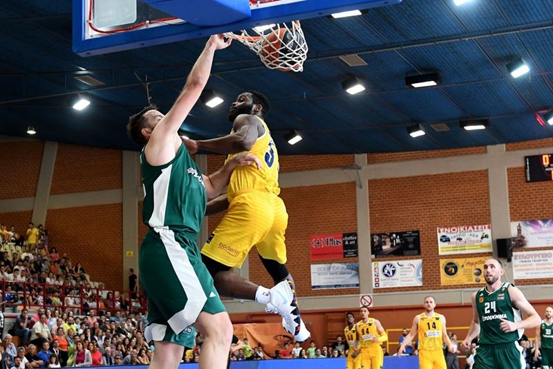 Προπόνηση και εισιτήρια εν όψει Κολοσσού