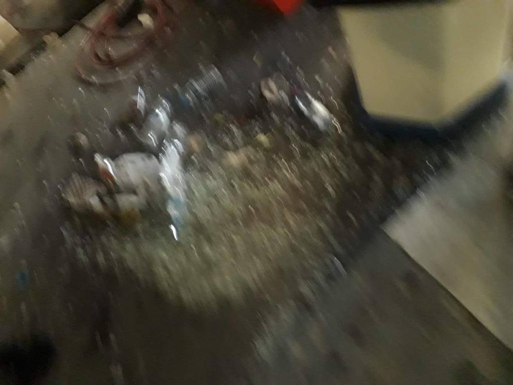 ΣΟΚ! Πέταξαν γκασμά στο ΣΕΦ