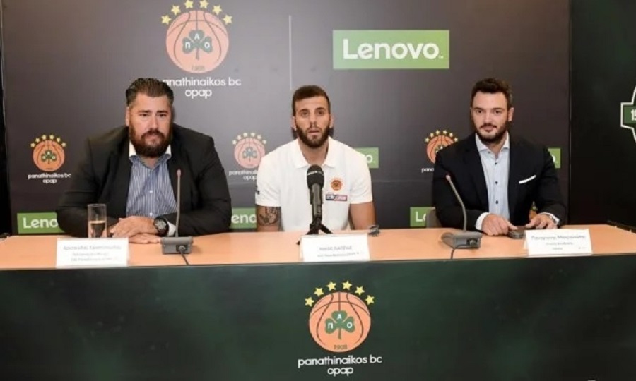 Παππάς: «Να μας φέρει… γούρι»