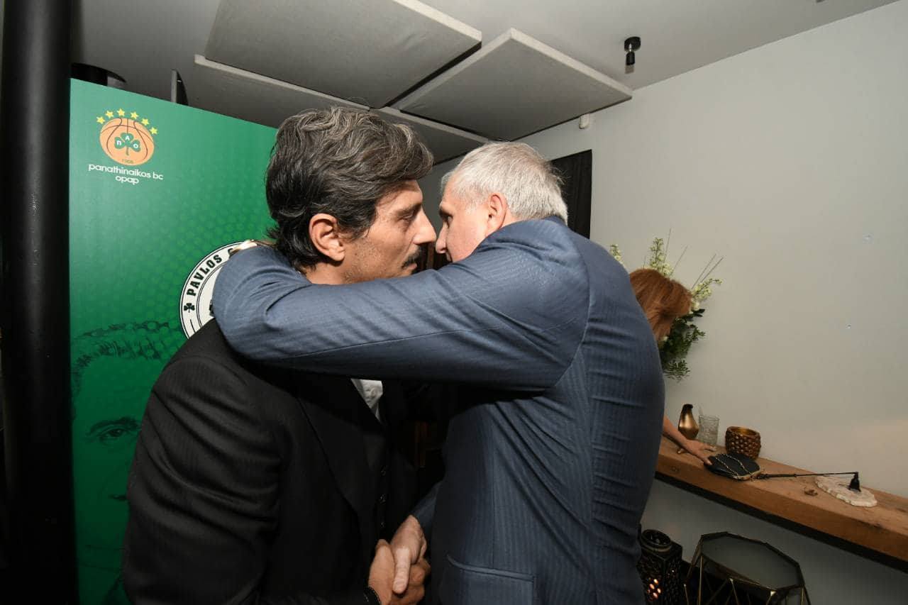 Θερμή αγκαλιά Δημήτρη-Ζοτς! (pic)